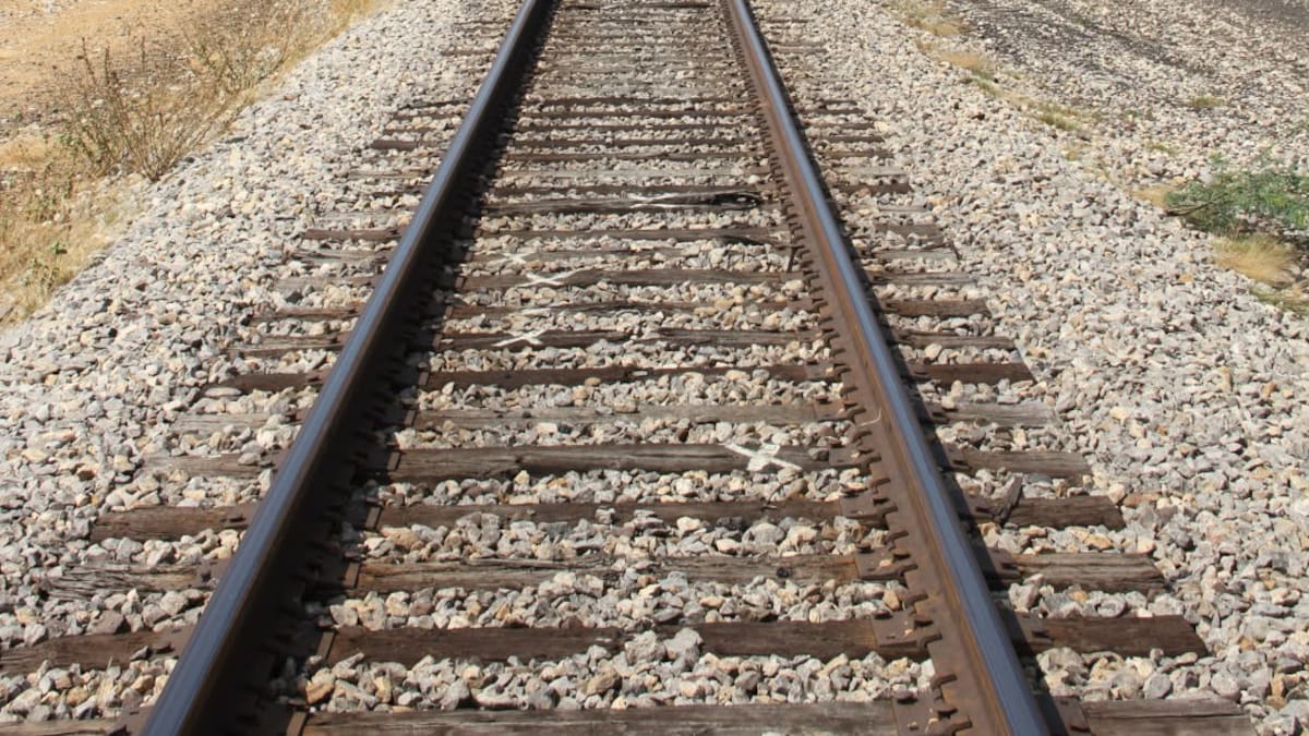 Nuevo atentado contra la línea férrea de Cerrejón en La Guajira