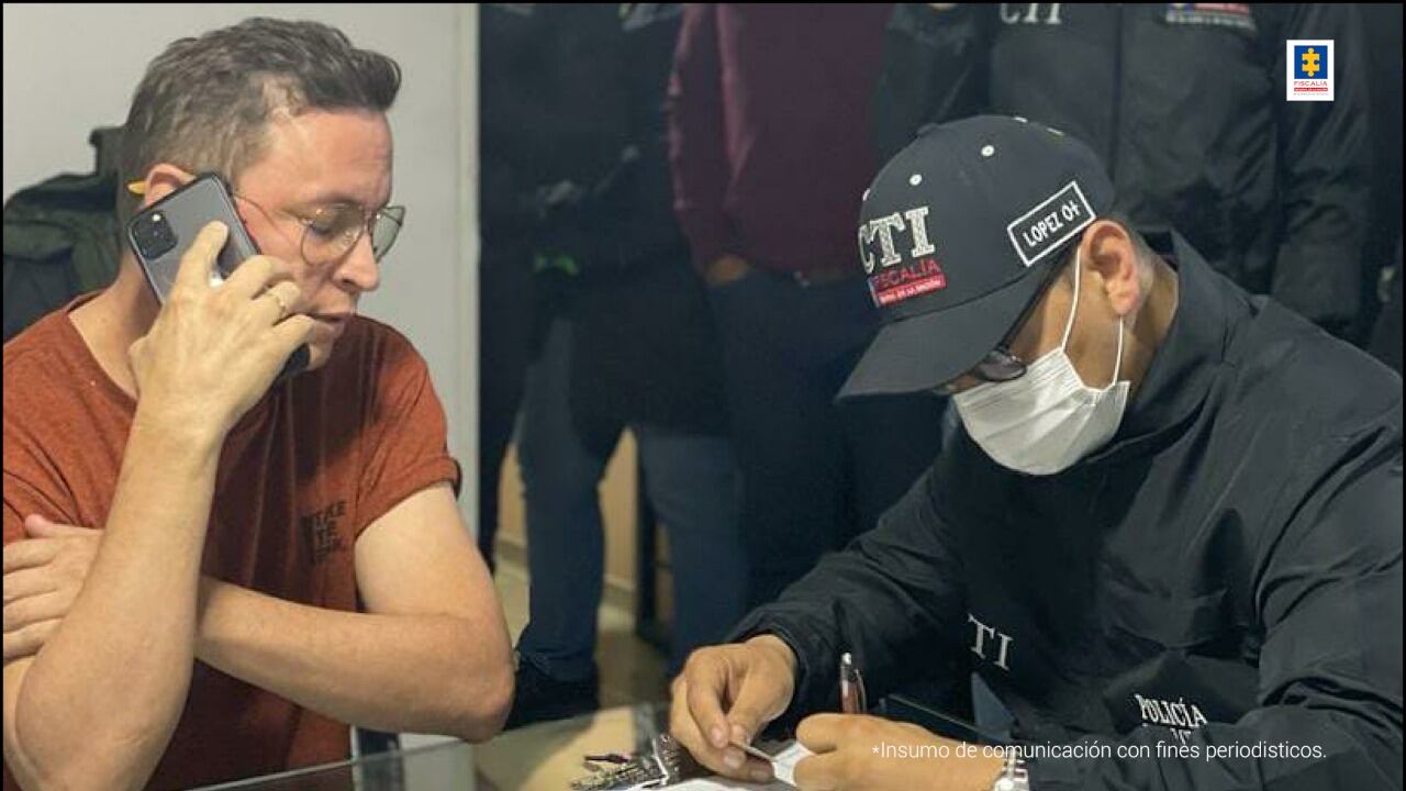 Así fue la diligencia de extinción de dominio a la peluquería de Mauricio Leal. Foto/Cortesía Fiscalía General de la Nación.