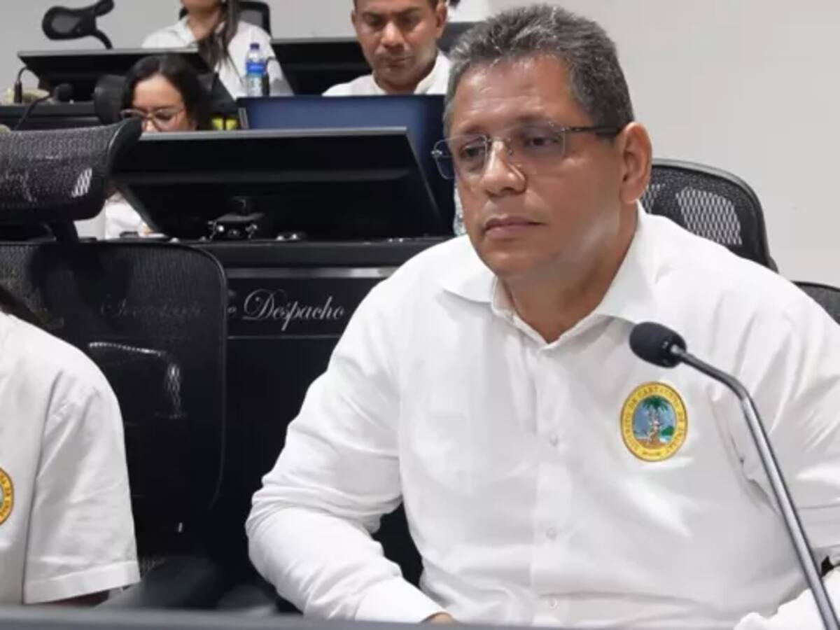 Revocan desacato contra alcalde de Cartagena y director del DATT: no habrá arresto ni multa
