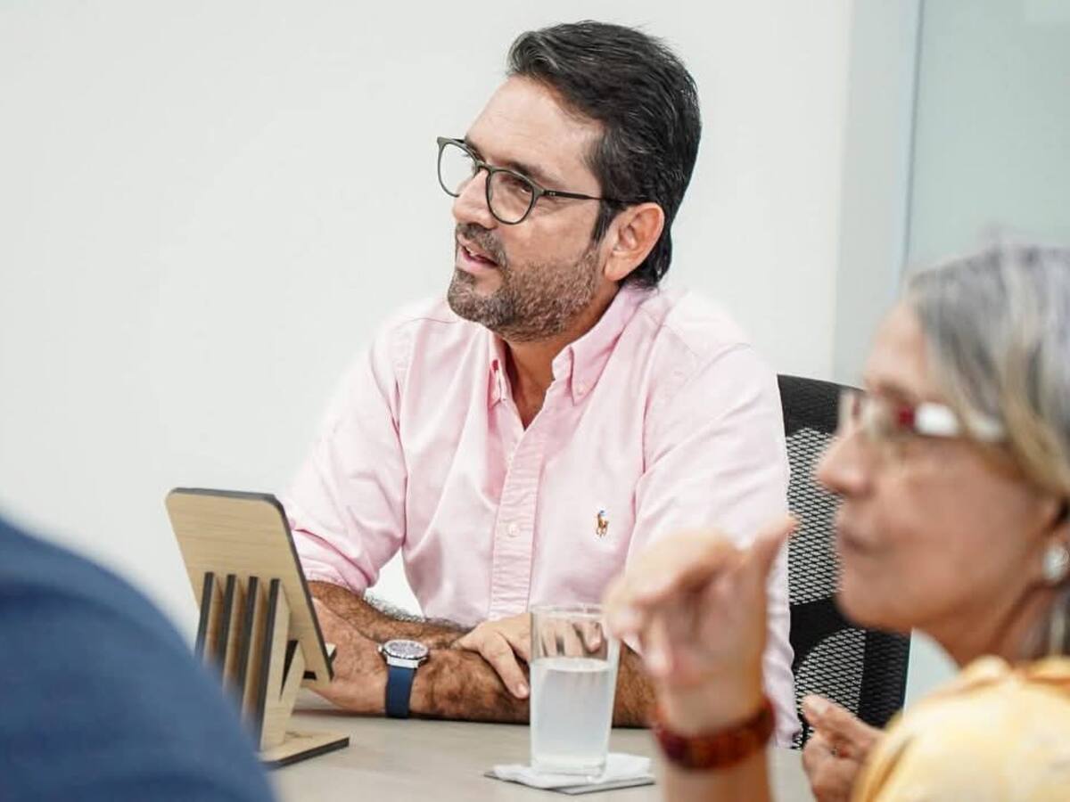 Mediante encuesta, seis exmandatarios locales y regionales definirán al precandidato presidencial