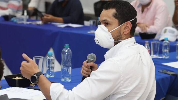 “En un mes debe iniciar reconstrucción de viviendas en Riosucio"