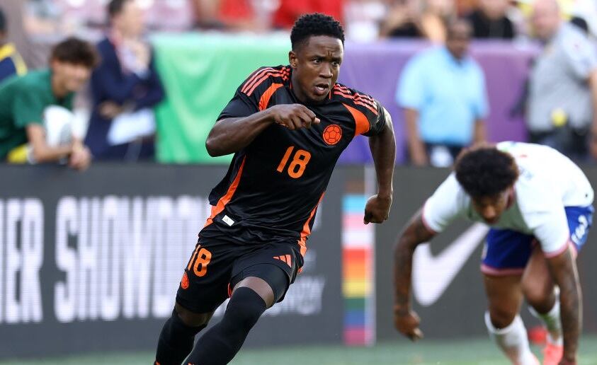 Luis Sinisterra / Getty Images