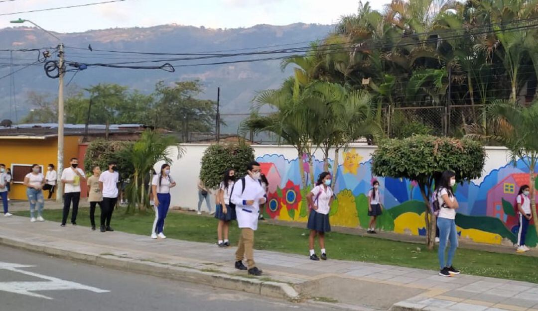 El 51.8 % de los niños de Santander han recibido la primera dosis 