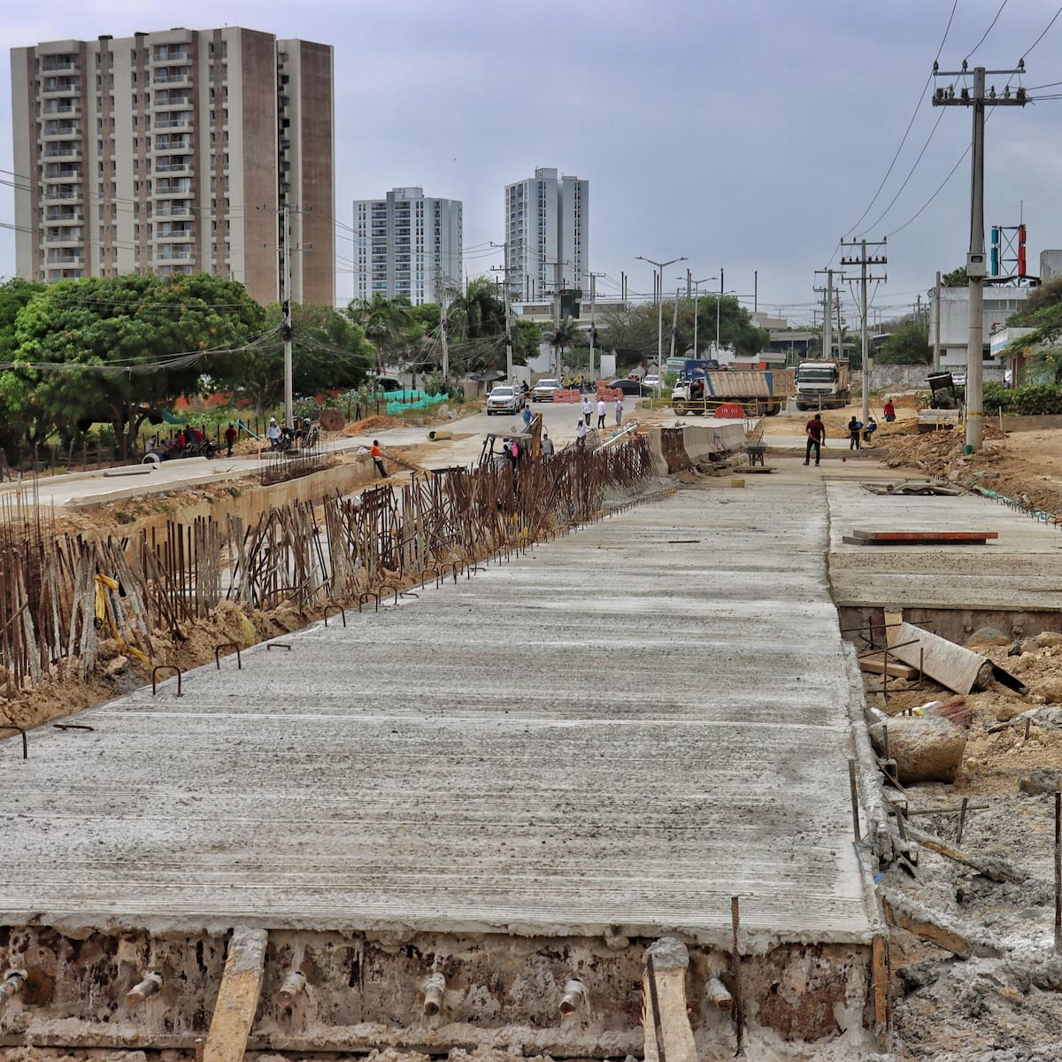 Una docena de locales han cerrado en Le Champ por retrasos en obras de La Gran Vía