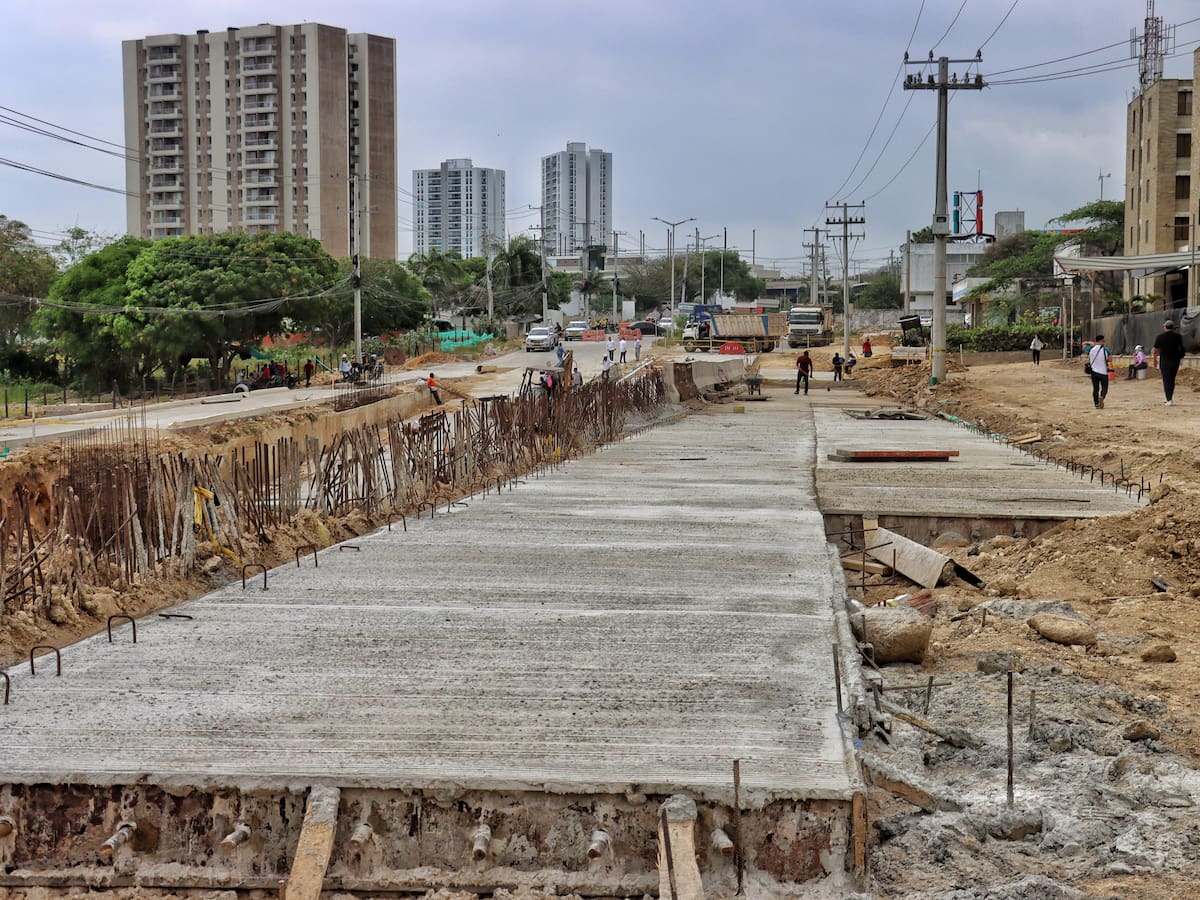 Una docena de locales han cerrado en Le Champ por retrasos en obras de La Gran Vía