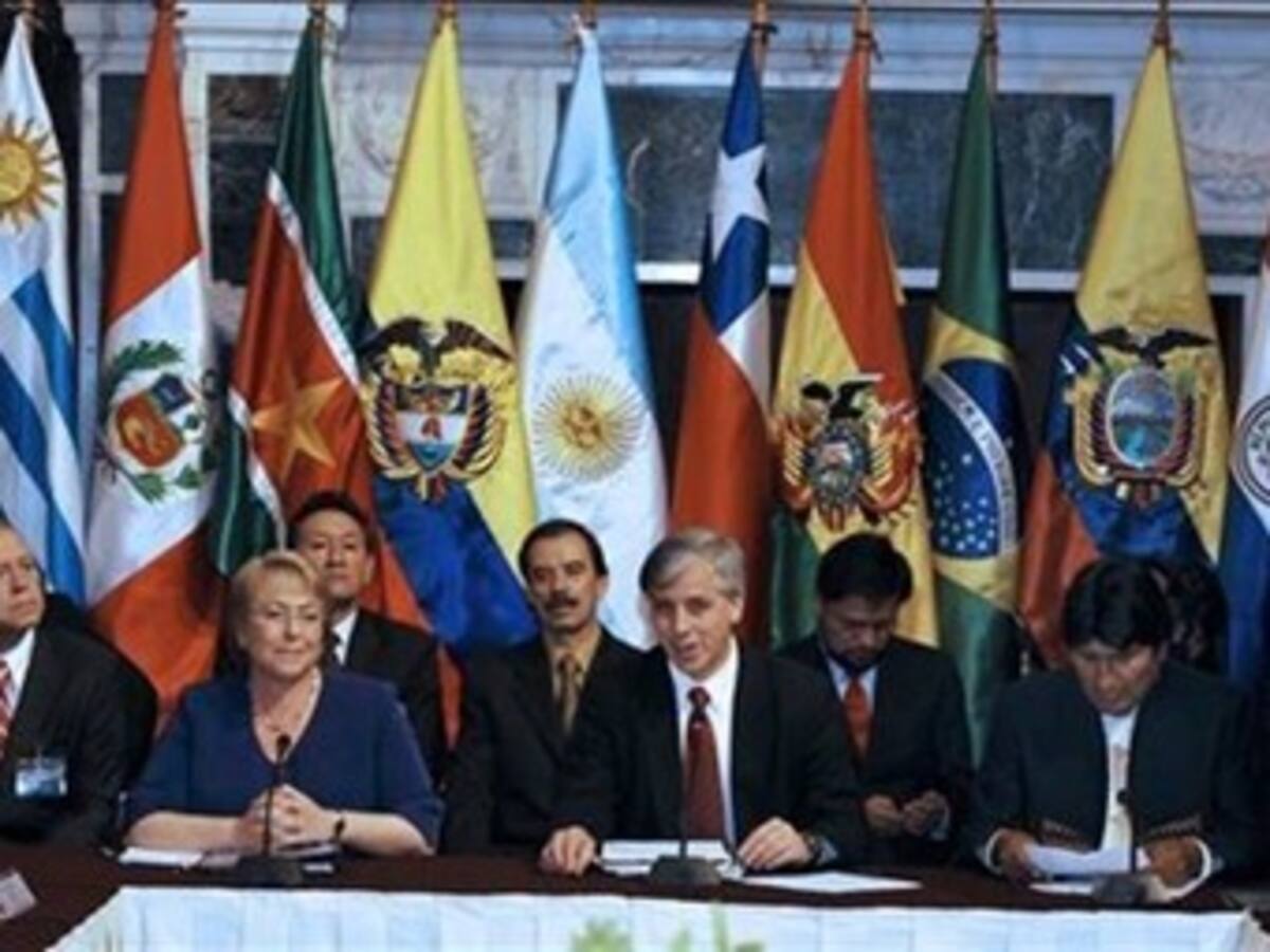 Unasur rechazará ley anti-inmigrantes de Arizona