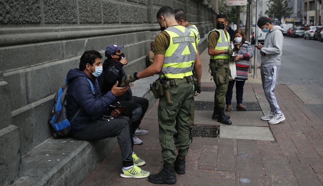 Controles de seguridad en la cuarentena en Chile 