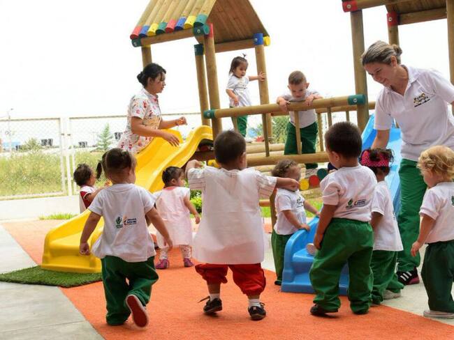 Por demoras en contratación están cerrados los CDI