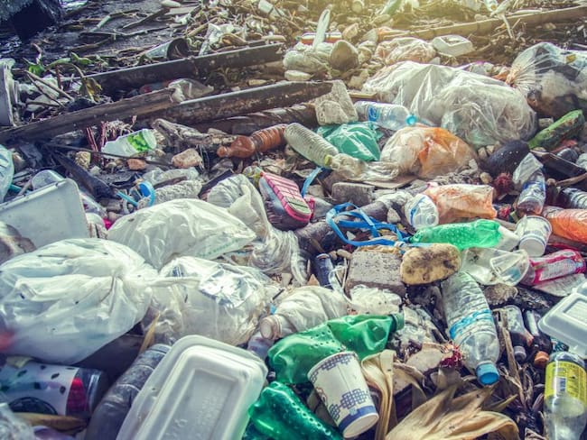 Greenpeace: “Compañías crean falsas soluciones para la crisis plástica”
