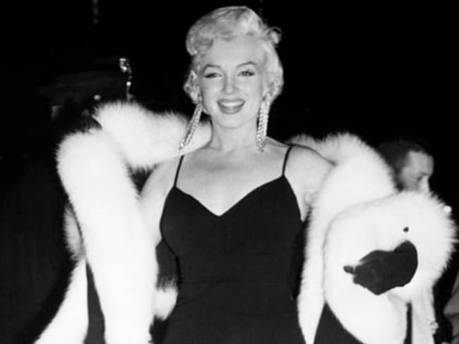 Vestido que usó Marilyn Monroe en gala donde felicitó a Kennedy fue subastado por una cifra millonaria