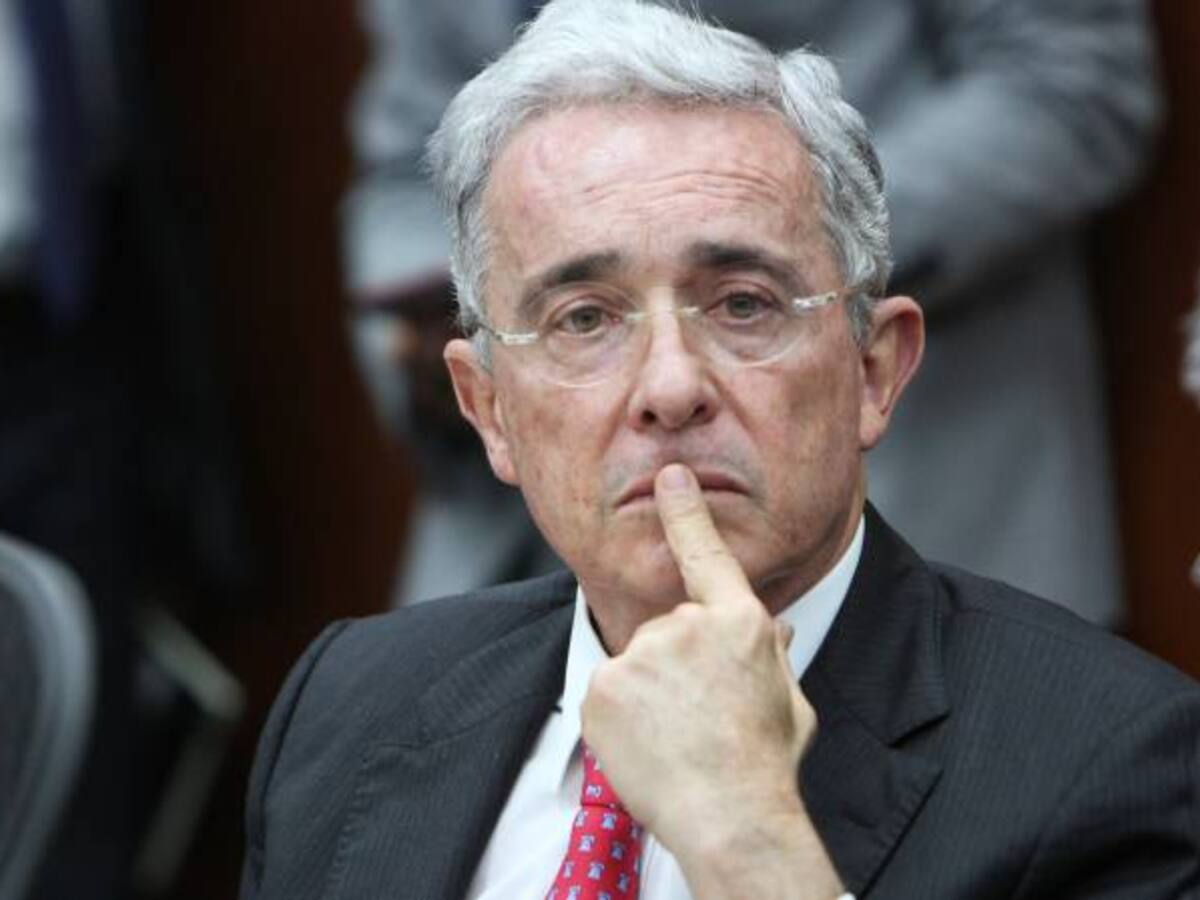 Malestar en candidatos a consultas por falta de tarjetones