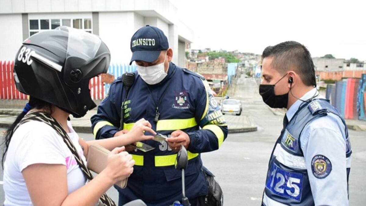Solo quien cumpla con la excepción podrá salir este fin de semana, Armenia