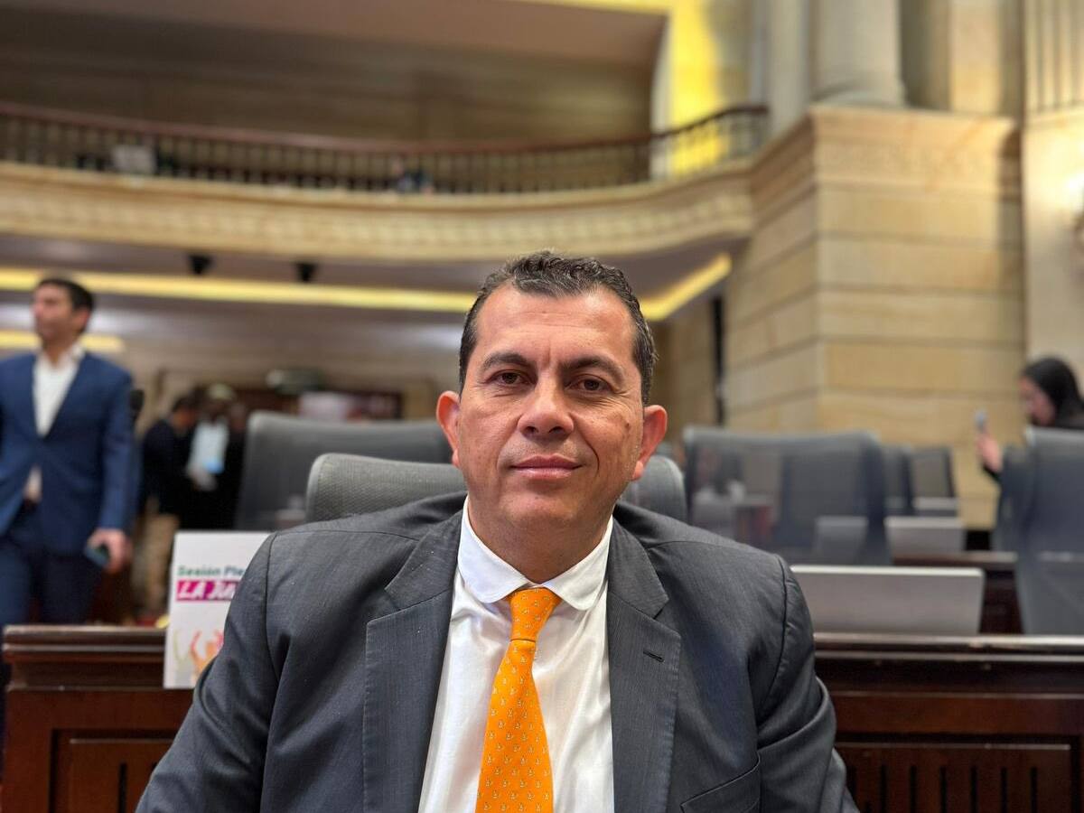 “Necesitamos un gobierno austero”: Carlos Edward Osorio