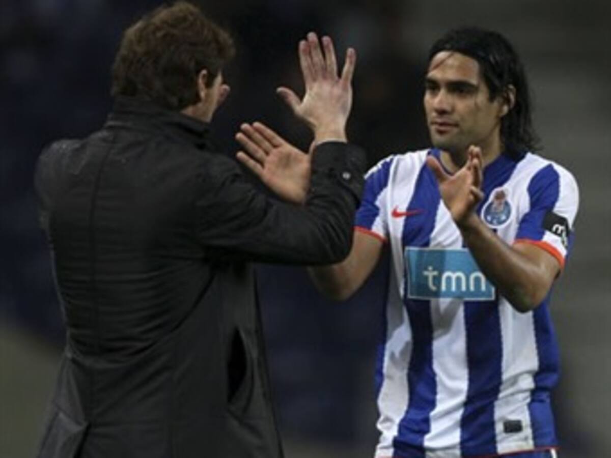 Porto sigue sus operaciones millonarias y Falcao Garcia sería el objetivo del nuevo técnico del Chelsea