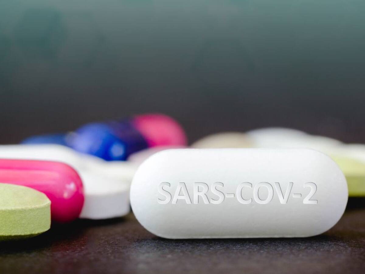 Pastilla contra COVID mostró reducción del 50% en hospitalización y muerte