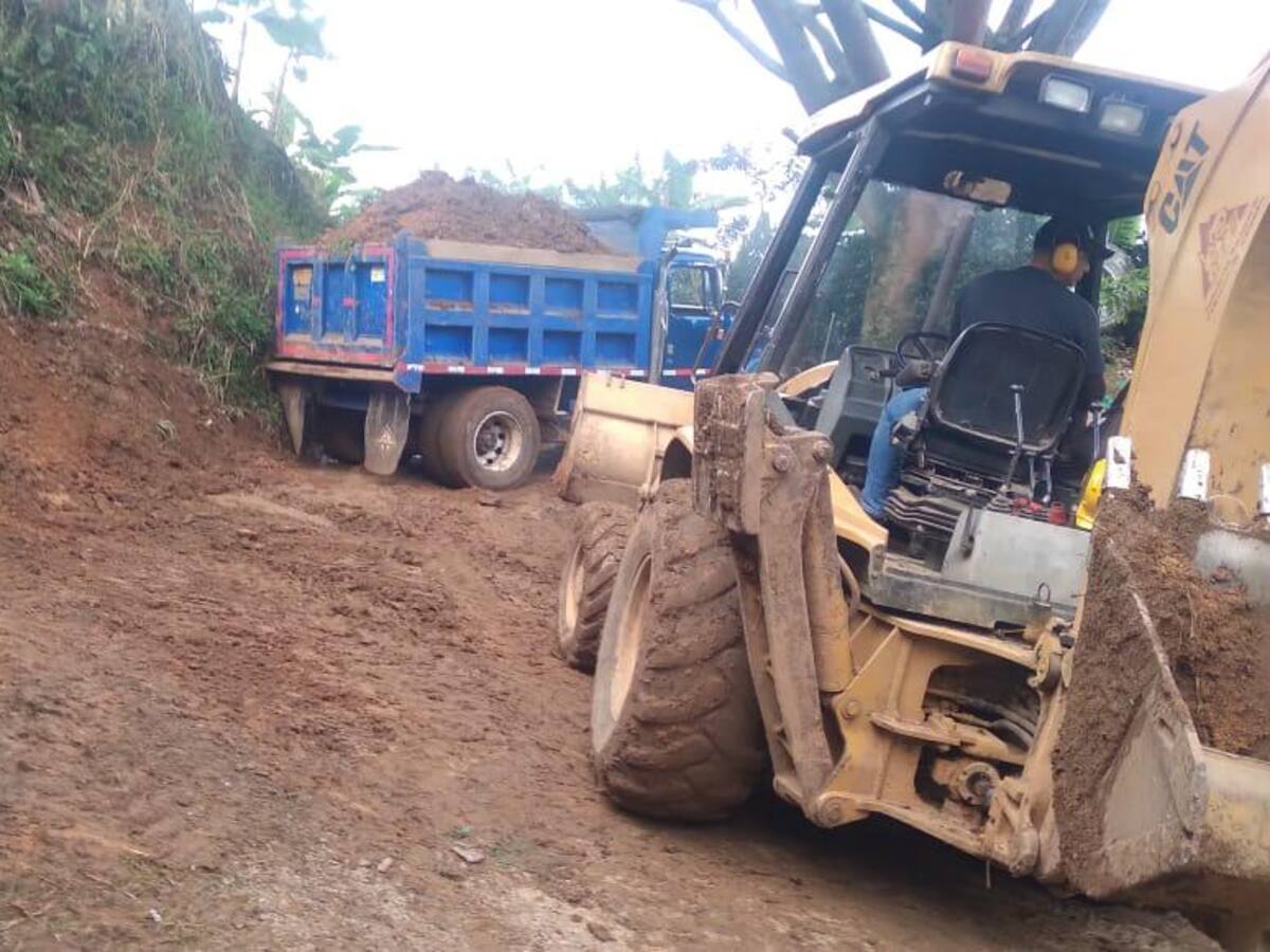 Los conductores denuncian que las vías entre Caldas y Risaralda están en mal estado