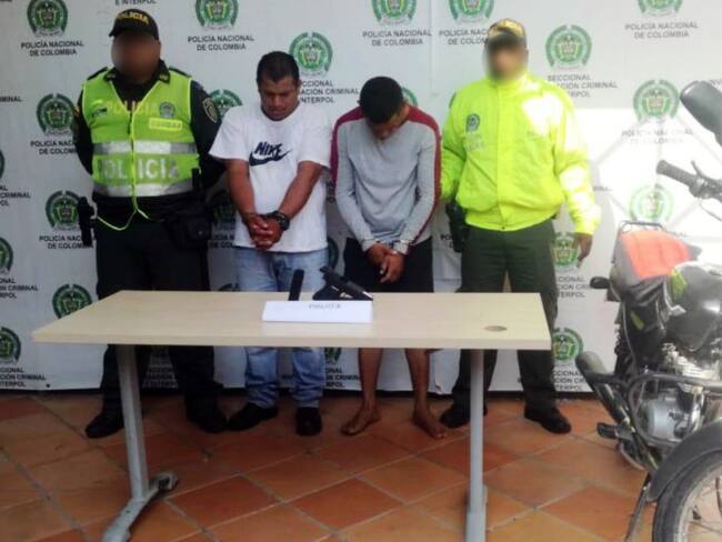 Presuntos sicarios portaban pistola valorada en cuatro millones de pesos