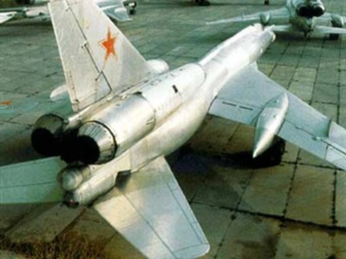 Rusia dice que Hugo Chávez le ofreció una 'isla completa'' para sus bombarderos