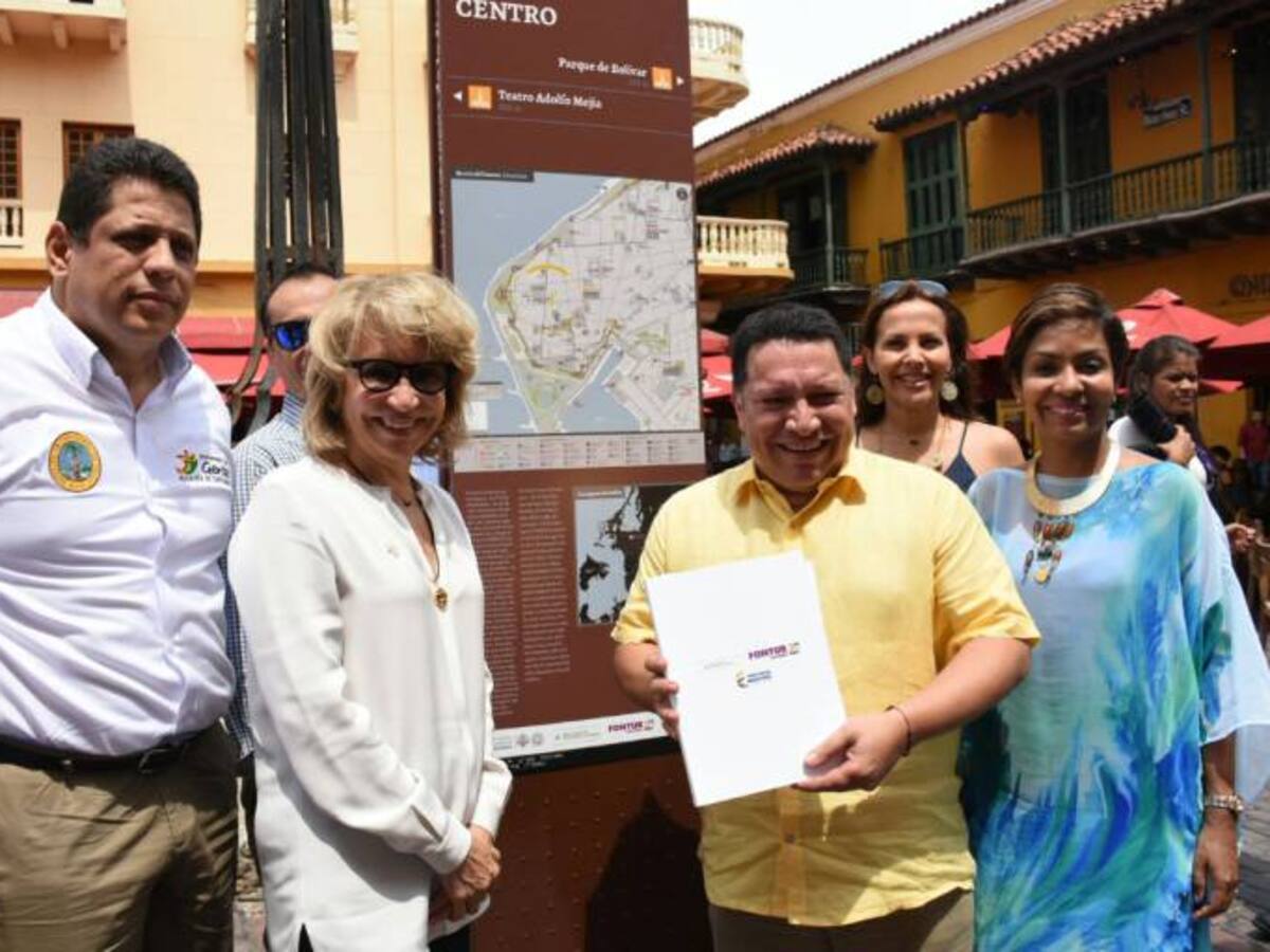 Fue inaugurada la primera fase de señalización turística de Cartagena