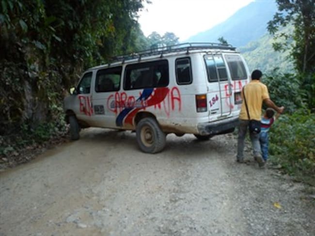 Nuevo carro bomba fue atravesado en una vía de El Catatumbo en Norte de Santander