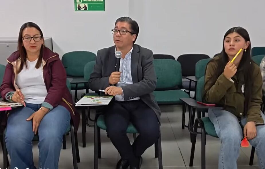 El director del Sistema Nacional de Bienestar Familiar, se reunió con jóvenes de Boyacá, quienes expresaron su preocupación por problemáticas como el embarazo adolescente, el trabajo infantil y las violencias