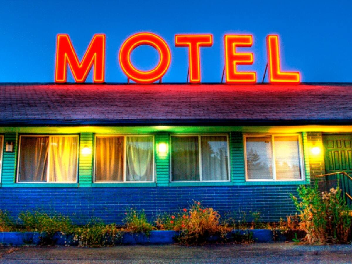 Ordenan cierre temporal del Motel donde fueron encontradas cinco parejas