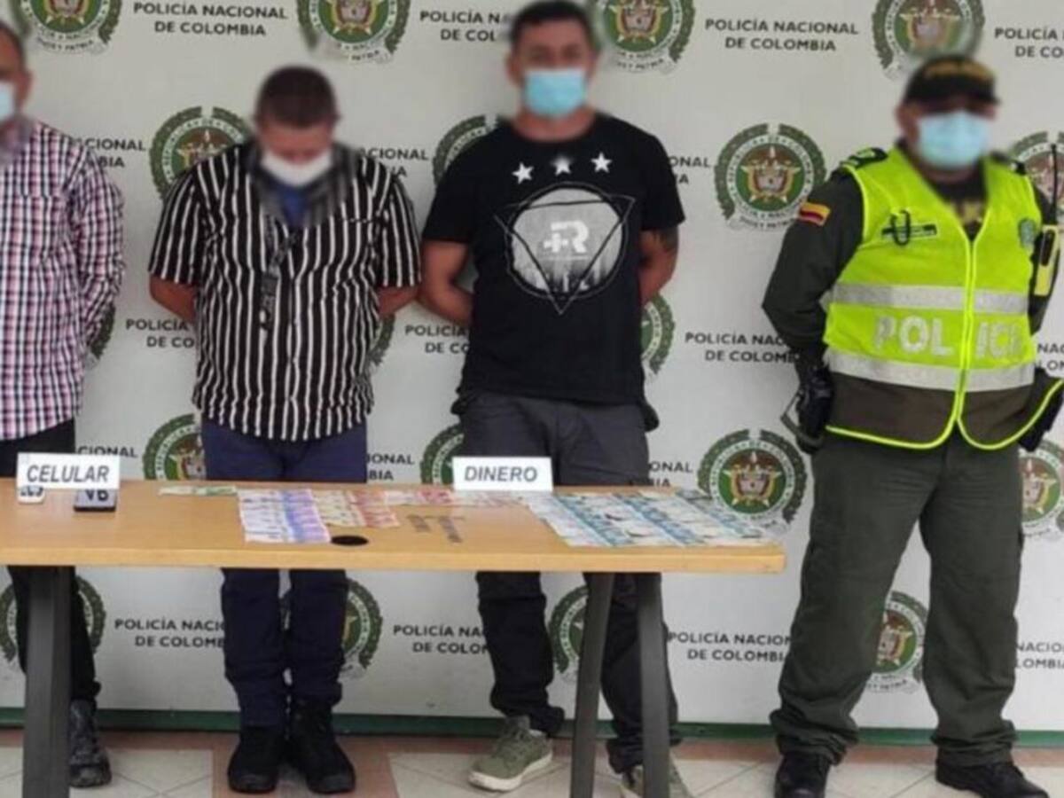 Tres hombres en Pereira se hacían pasar por funcionarios de la Sijín