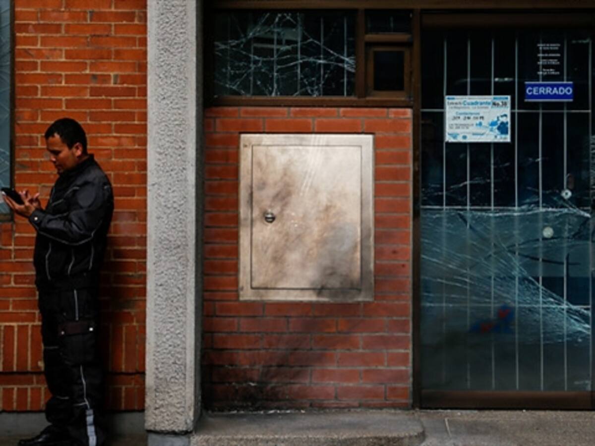Atentados en Bogotá, buscan volver a la política de la ‘mano dura’: Petro