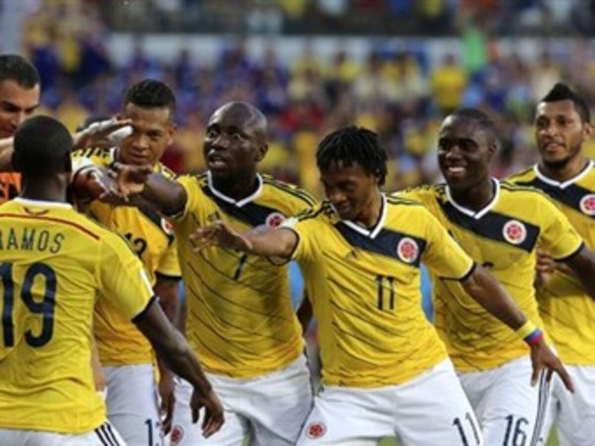​Caracol Radio habló con periodistas uruguayos sobre partido de mañana