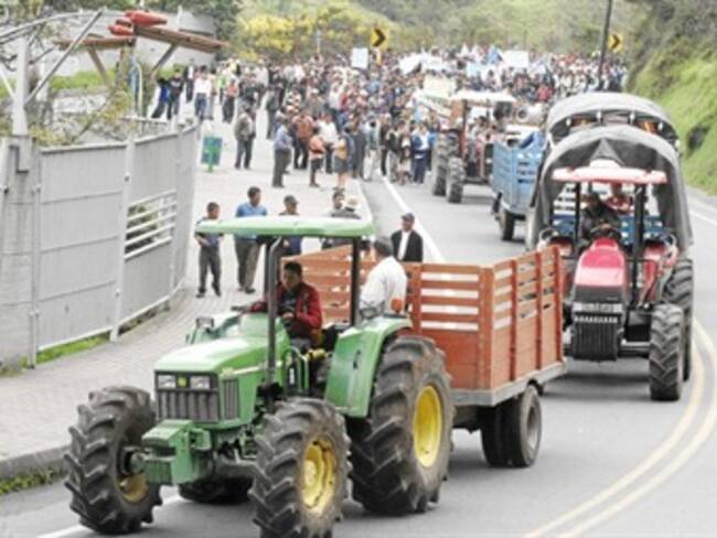 Gobierno propone crear gran mesa nacional que una todos los sectores del campo