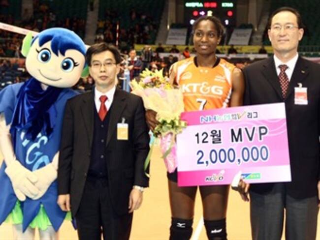 Voleibolista colombiana iguala registro mundial en Liga de Corea