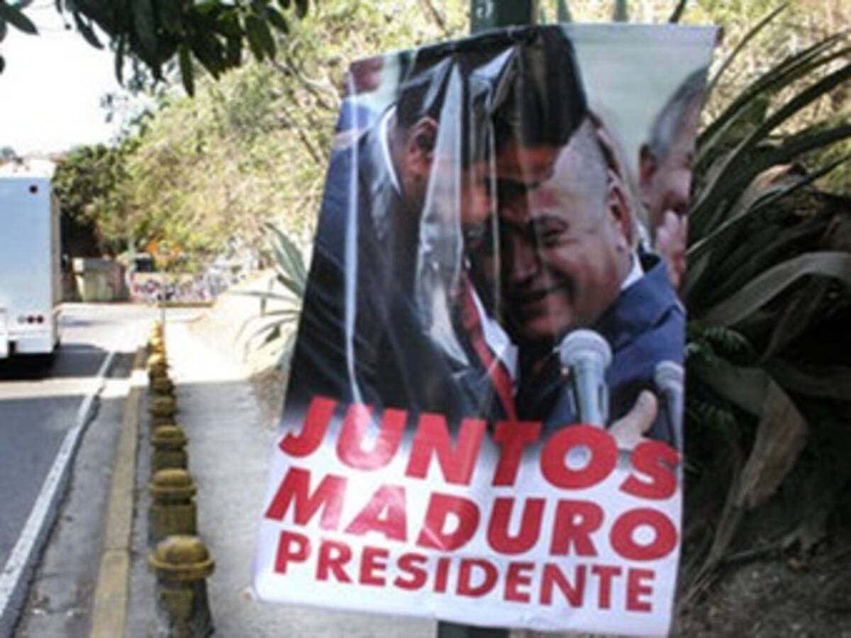 Maduro repudia pendones que lo promocionan como candidato presidencial