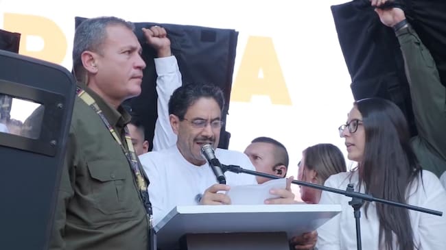 El candidato presidencial Iván Cepeda en su intervención en Pereira, Risaralda. Foto: Facebook Iván Cepeda Castro.