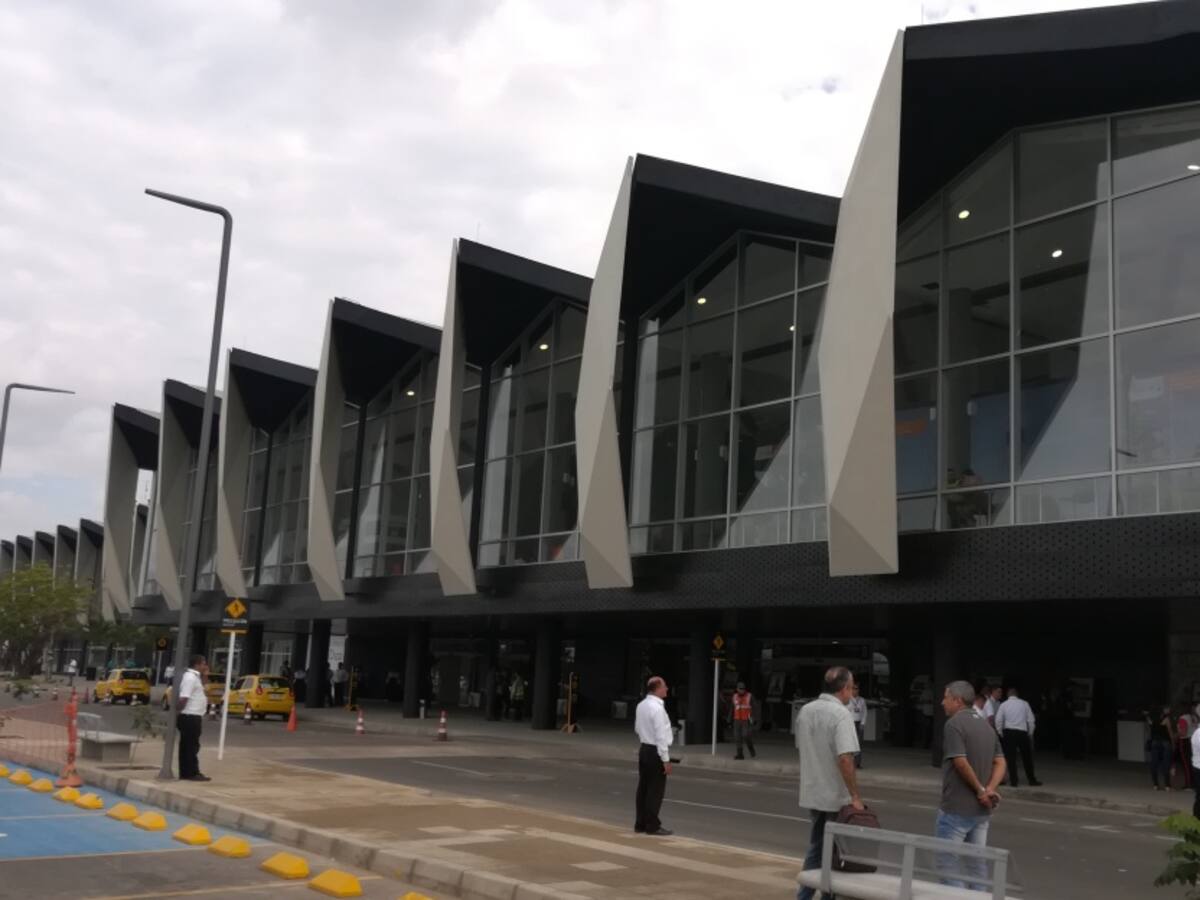 Hasta el aeropuerto llegan medidas de control por el coronavirus