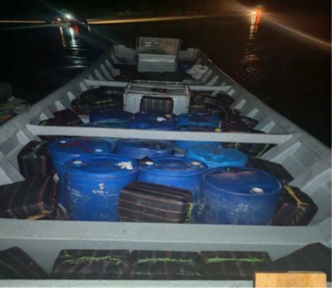 La Policía Nacional incautó el alcaloide que representa más de 125 millones de dólares en pérdidas económicas para la estructura criminal de alias 'Iván Mordisco'. Foto: Policía Nacional