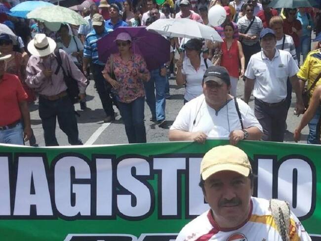 Movilización de profesores del Tolima