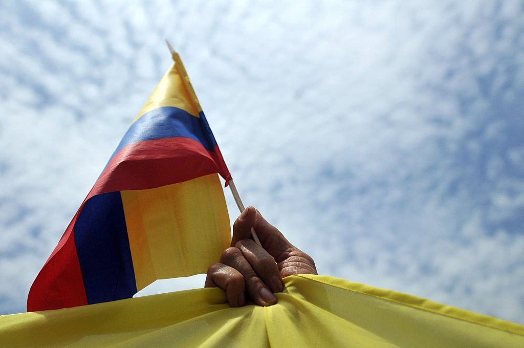 Imagen de referencia de bandera de Colombia. Foto: Getty Images.