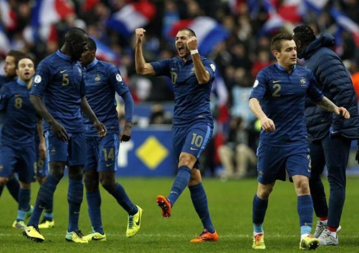 Francia venció a Ucrania en el repechaje 3-2 en el global y accedió al Mundial.