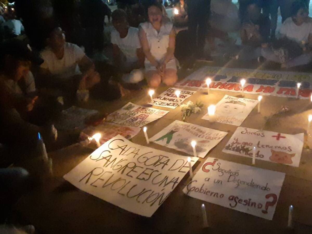 Velatón, cacerolazos y marchas en el sexto día de protestas en Medellín