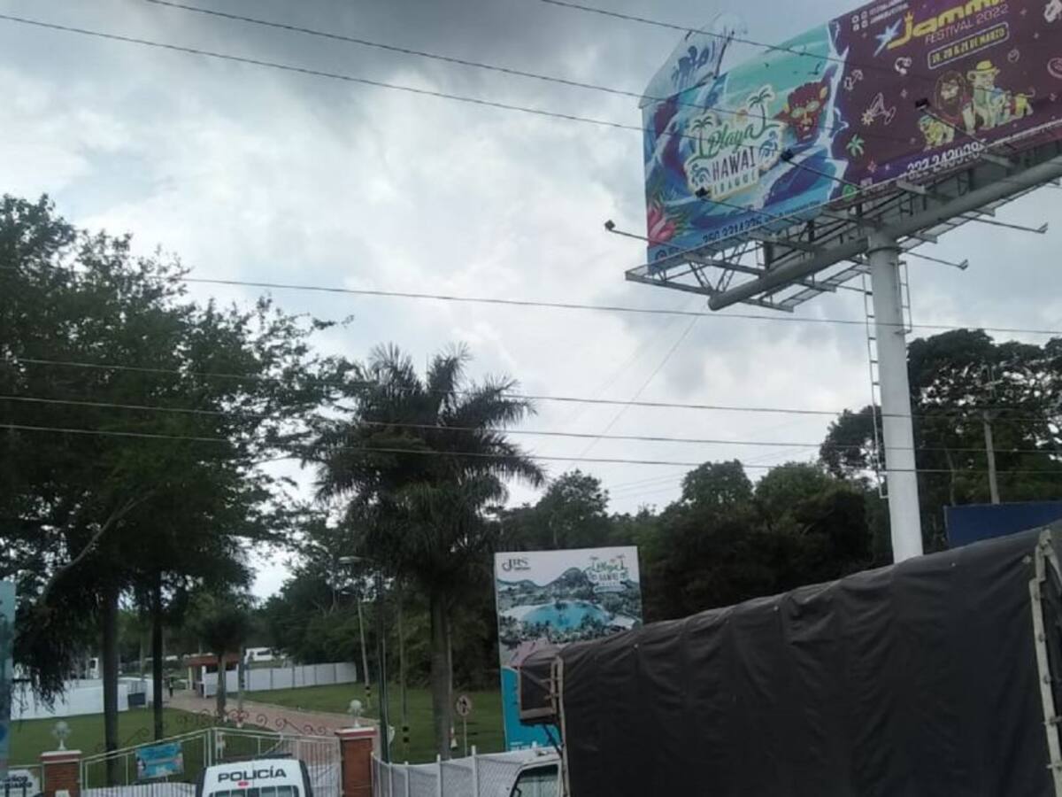 “siento tristeza”: turista afectada con la cancelación del Jamming Festival