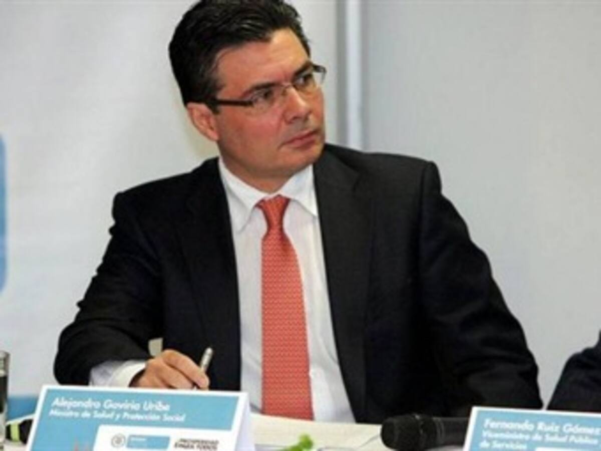 Con argumentos falsos quieren tumbar la reforma: Minsalud