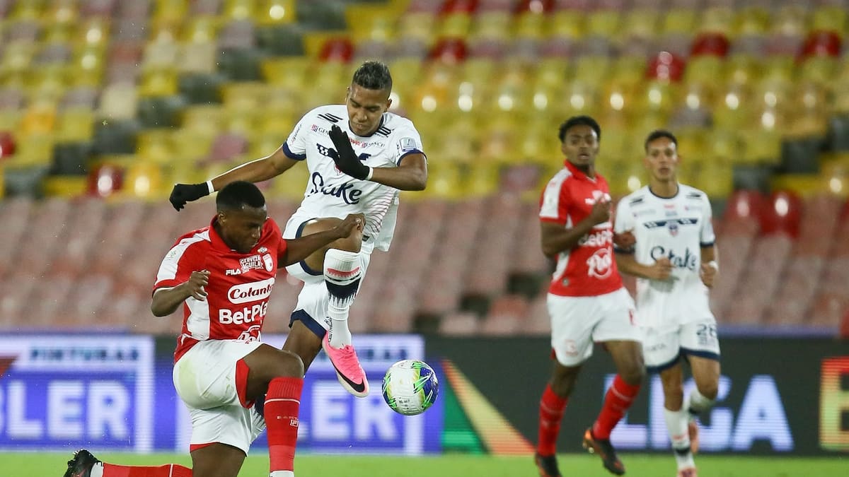 Santa Fe deja ir el triunfo de forma agónica contra Fortaleza: resumen y goles del partido
