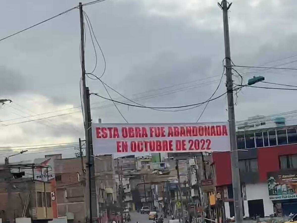 Obras en la glorieta Chapal en Pasto completa 24 meses frenada