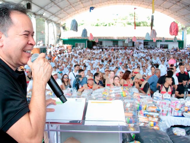 Gobernador William Villamizar entregó moderna plaza de mercado en Bochalema: anunció nuevas obras