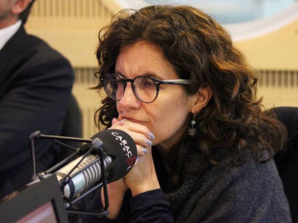 El problema es cómo lograr que las Farc estén de acuerdo: J. León