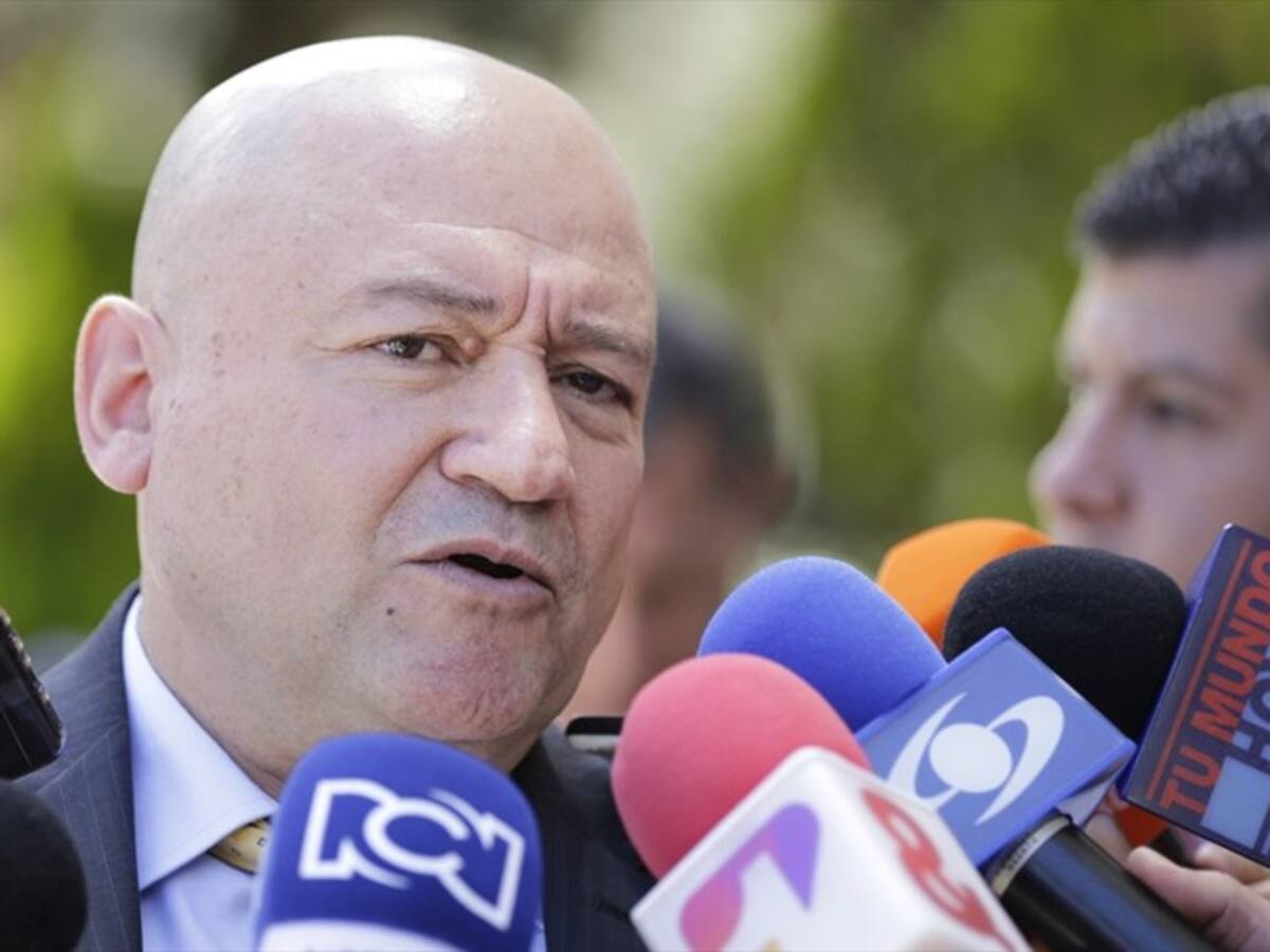 Cualquier decisión que tome Santrich es personal y debe asumir las consecuencias: Lozada