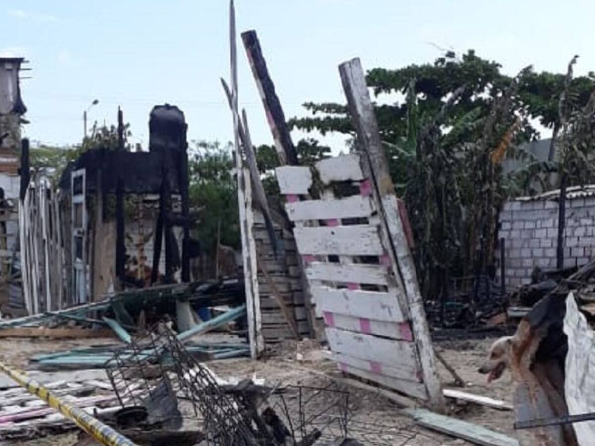 Incendio en Cartagena se presentó después de una riña donde hubo 2 heridos