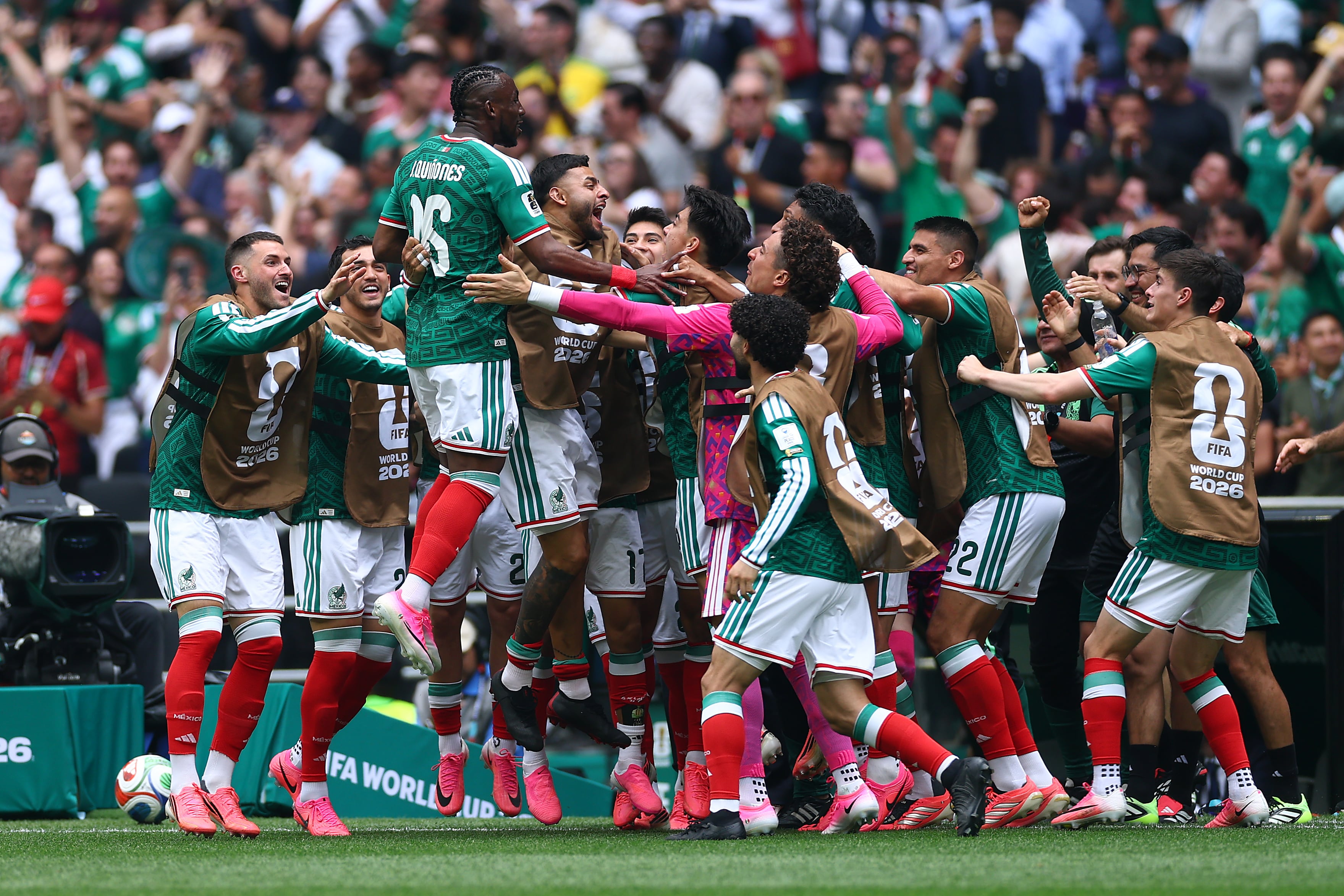 MEXICO CITY, MEXICO - JUNE 11: Julian Quinones of Mexico celebrates scoring a goal to make the score 1-0 with his team-mates during the FIFA World Cup 2026 Group A match between Mexico and South Africa at Mexico City Stadium on June 11, 2026 in Mexico City, Mexico. (Photo by Chris Brunskill/Fantasista/Getty Images)