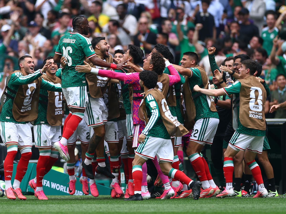 México da el primer golpe en el Grupo A, tras vencer a Sudáfrica en el Azteca: Resumen y goles