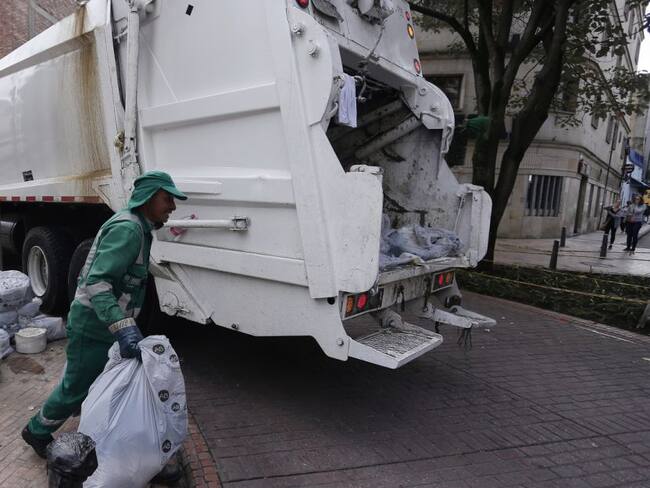 Tarifas de aseo en Bogotá aumentaron por disposición del Gobierno Nacional
